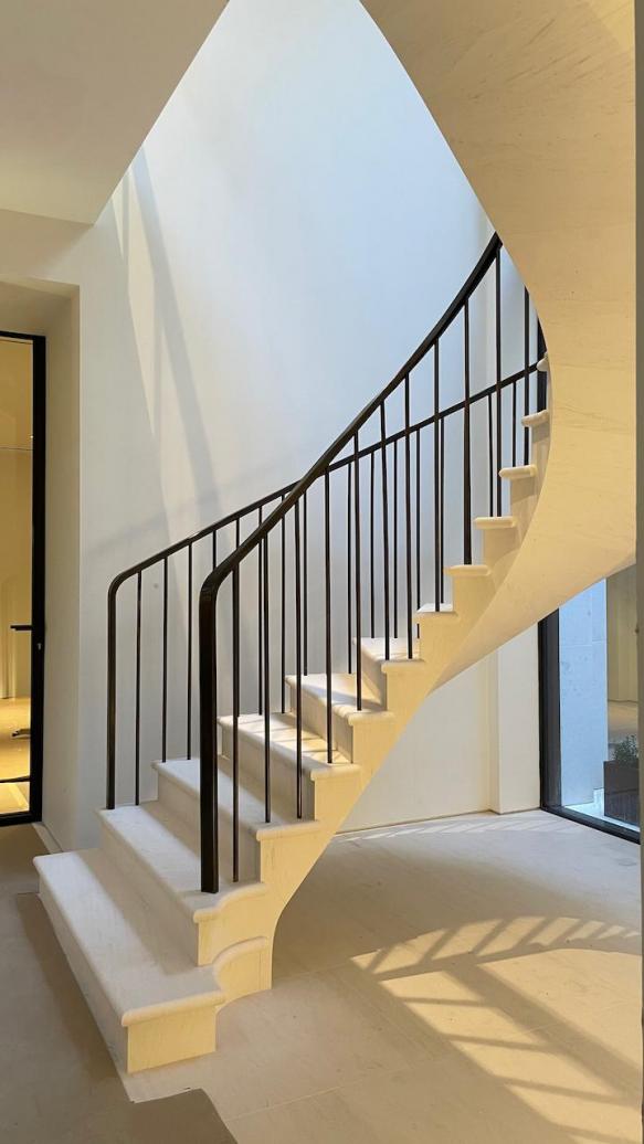 Floating - Post tensioned stone staircase Kensington, London