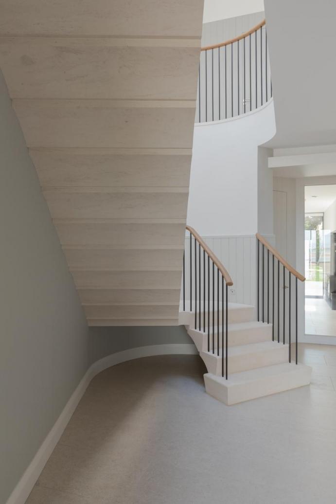 Modern Cantilevered Stone Staircase Design, Ireland