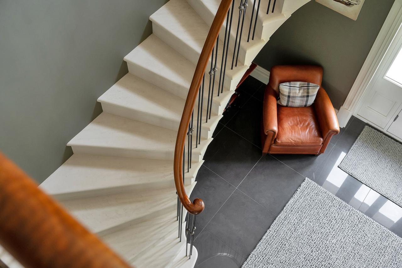 Cantilevered stone staircase